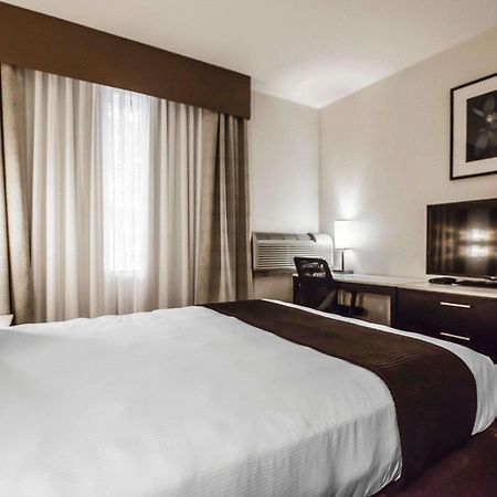 Quality Hotel Airport South Richmond Zewnętrze zdjęcie