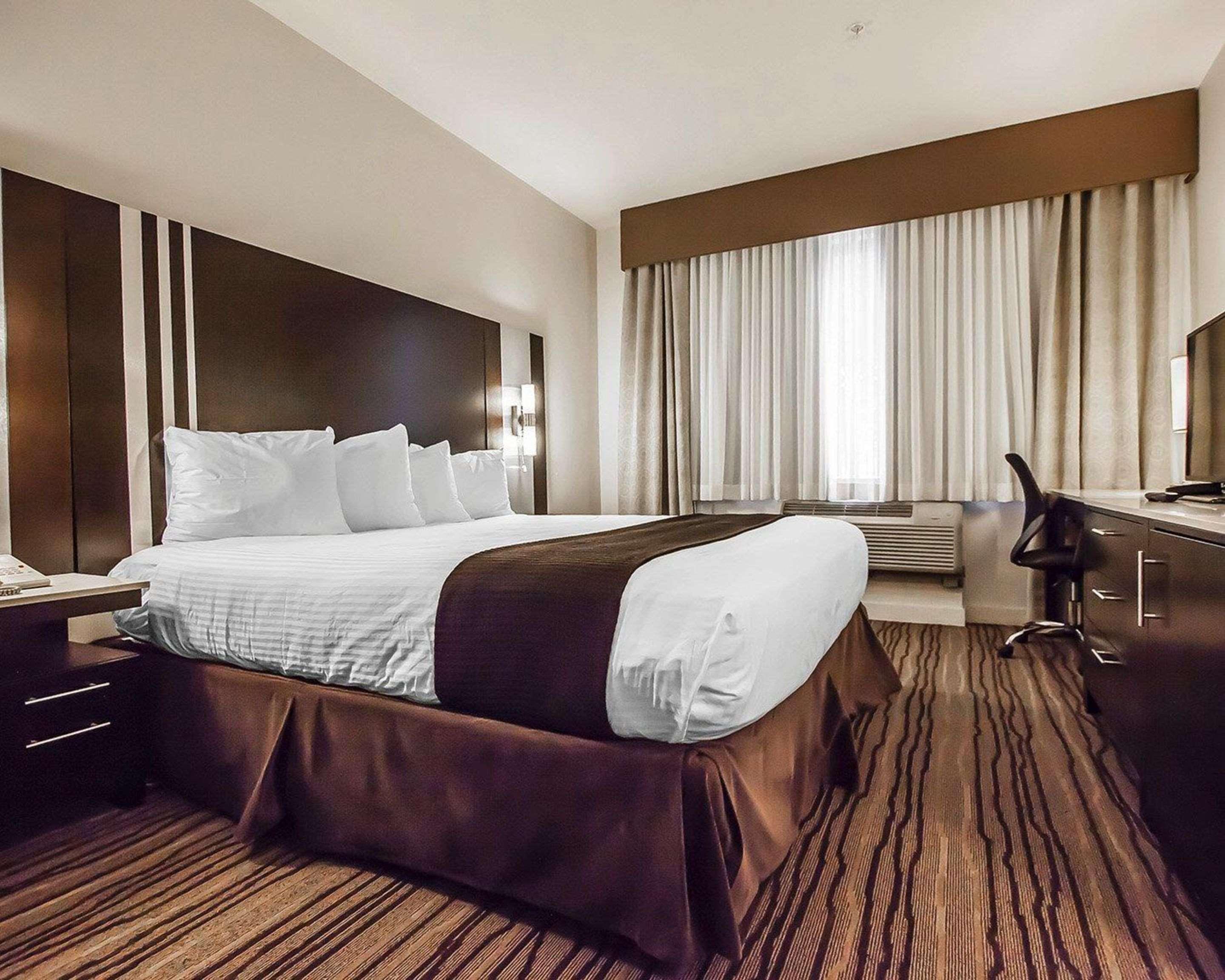 Quality Hotel Airport South Richmond Zewnętrze zdjęcie
